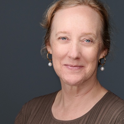 vermont-professional-headshot_Gretchen-1386.jpg