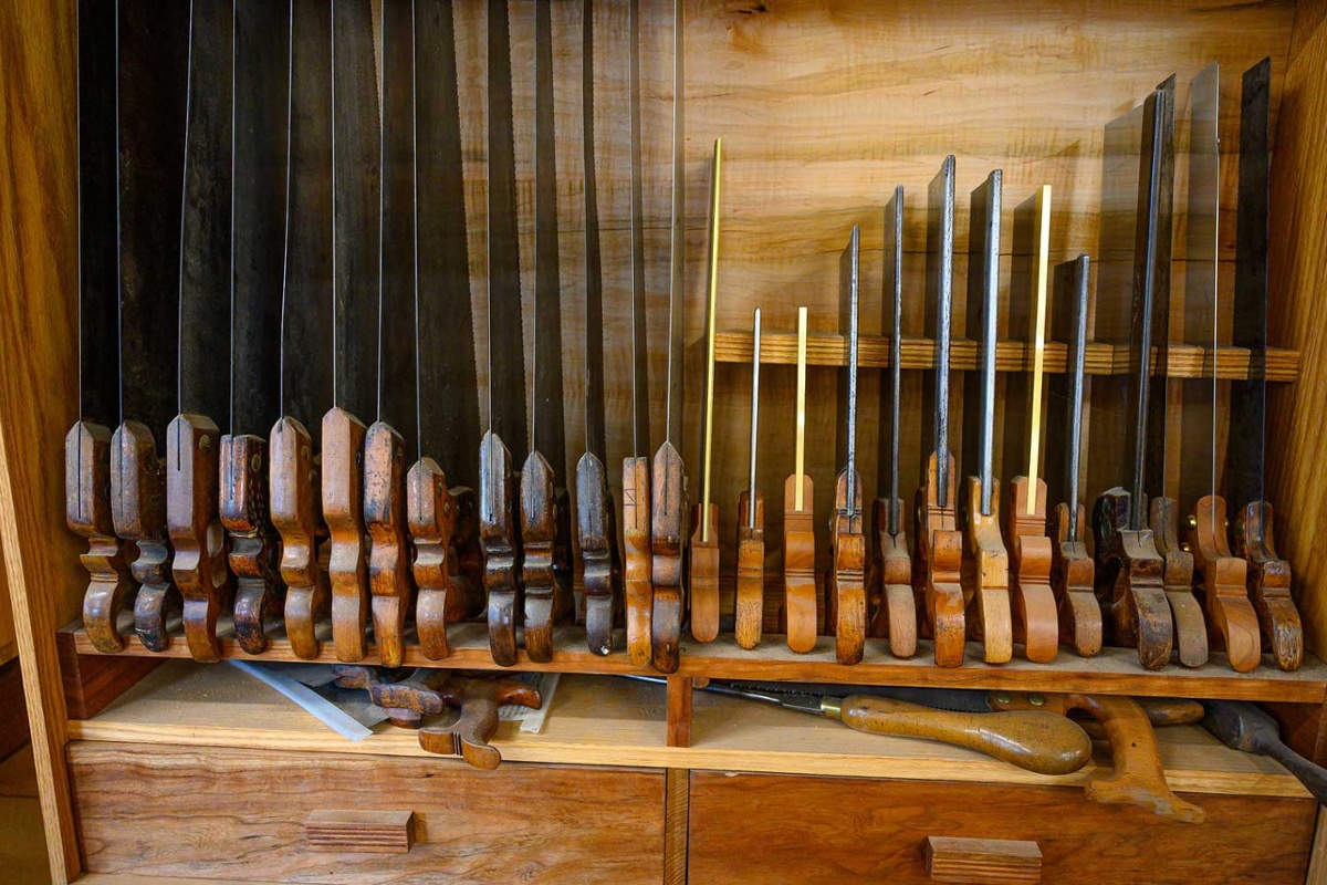 So many saws.